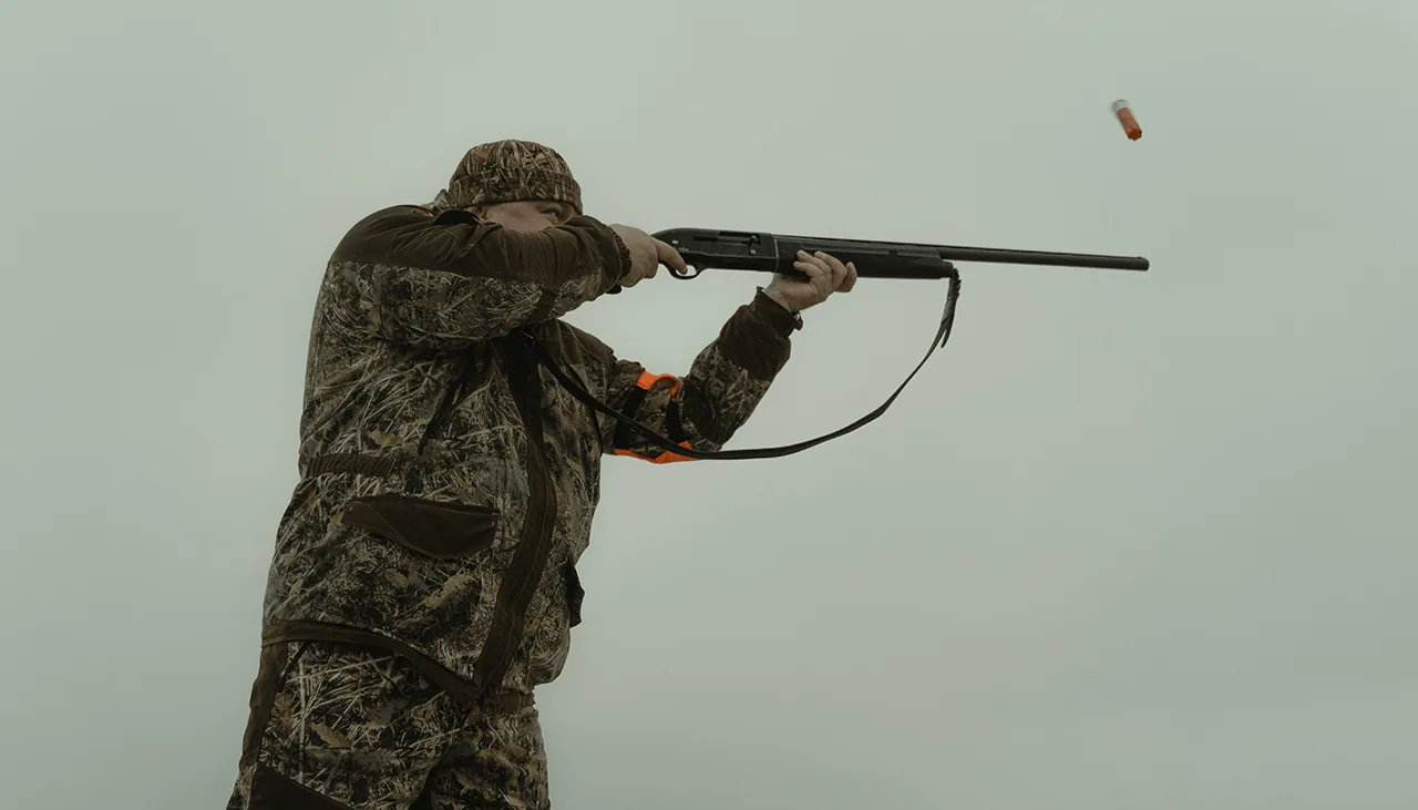 Precision and Versatility: Using the Standard Hunter for Long-Range Shooting